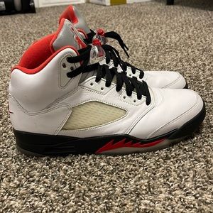 Jordan 5 fire red
